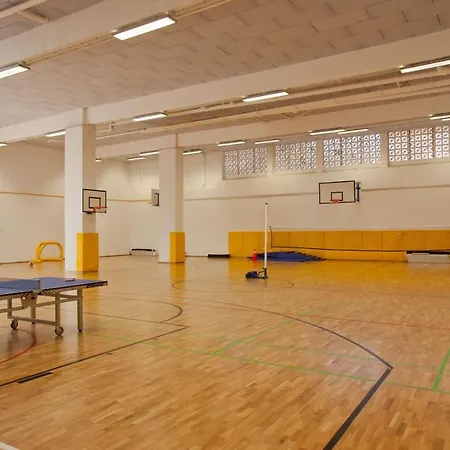 & Sport Mar Y Sol 3* لوس كريستيانوس